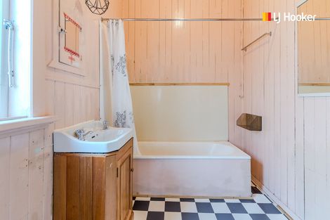 Photo of property in 76 Fawcett Street, South Dunedin, Dunedin, 9012