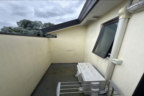 Photo of property in 2 Vine Street, Hillcrest, Hamilton, 3216