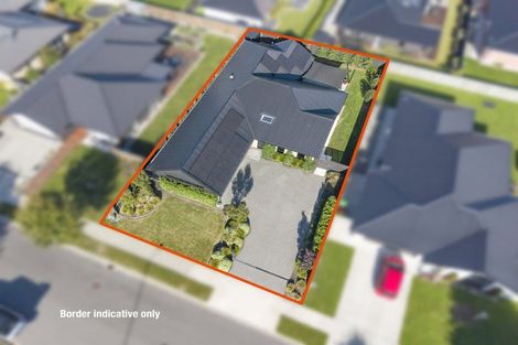 Photo of property in 16 Valour Drive, Rangiora, 7400