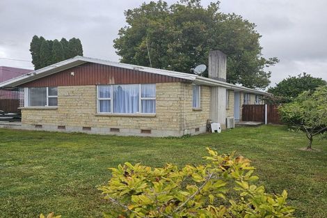 Photo of property in 70 Carrington Avenue, Silverdale, Hamilton, 3216