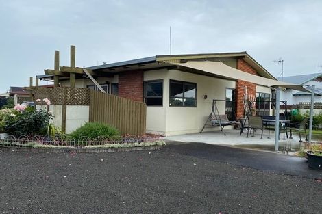 Photo of property in 807a Avenue Road East, Parkvale, Hastings, 4122