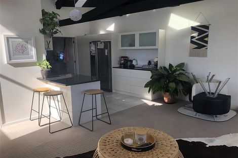 Photo of property in 4/2 Edwin Street, Mount Eden, Auckland, 1024