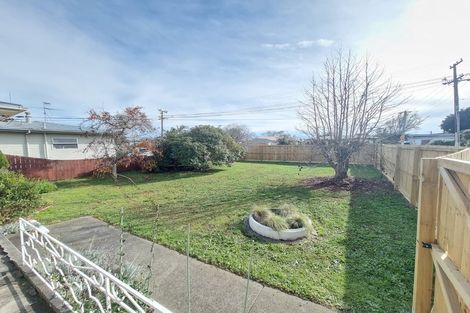 Photo of property in 1/147 Old Wairoa Road, Papakura, 2110