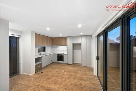 Photo of property in 10/16 Sladden Street, Naenae, Lower Hutt, 5011