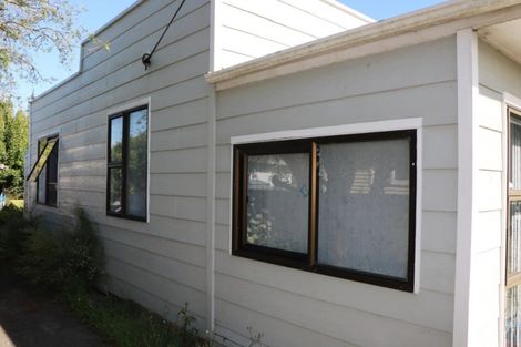 Photo of property in 12 Easton Street, Foxton, 4814