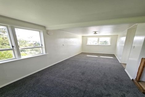 Photo of property in 148-152 Champion Street, Cannons Creek, Porirua, 5024