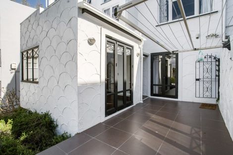 Photo of property in Illawarra Flats, 1/4 Brighton Road, Parnell, Auckland, 1052