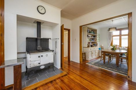 Photo of property in 47 Station Road, Marton, 4710