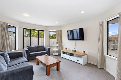 Photo of property in 10 Bernadette Street, Aidanfield, Christchurch, 8025