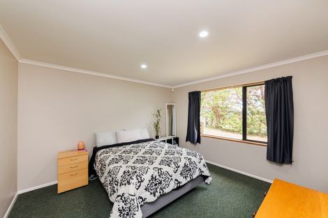 Photo of property in 80 Ngahere Park Road, Turitea, Palmerston North, 4472