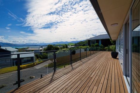 Photo of property in 4 Kea Place, South Bay, Kaikoura, 7300