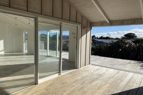 Photo of property in 46 Gawler Street, Te Horo Beach, Otaki, 5581