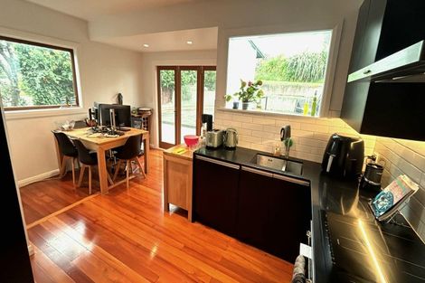 Photo of property in 75 Sidlaw Street, Strathmore Park, Wellington, 6022