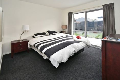 Photo of property in 12 Dunlops Crescent, Marshland, Christchurch, 8083