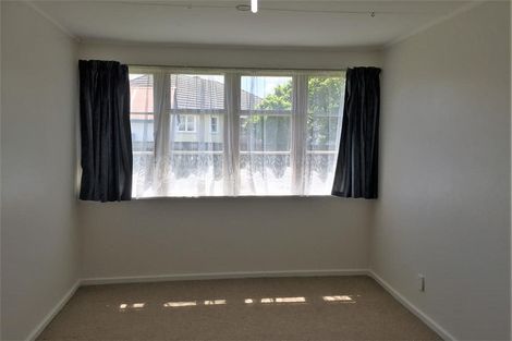 Photo of property in 24 Paul Crescent, Fairfield, Hamilton, 3214