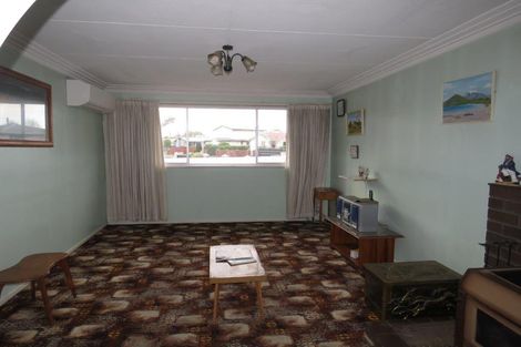 Photo of property in 4 Cunningham Street, Grasmere, Invercargill, 9810