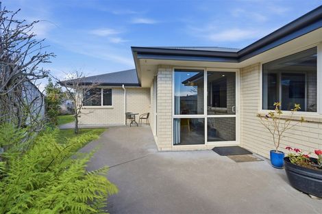 Photo of property in 1 Puketutu Grove, Motueka, 7120