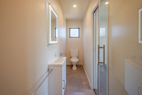 Photo of property in 3 Cedar Lane, Duvauchelle, 7581