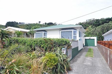Photo of property in 34 Happy Valley Road, Owhiro Bay, Wellington, 6023