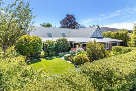 Photo of property in 40 Weka Street, Fendalton, Christchurch, 8041