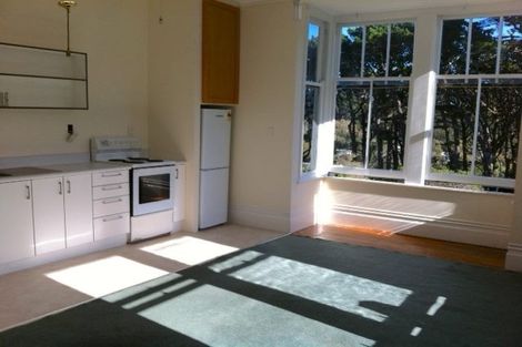 Photo of property in 2 Caprera Street, Melrose, Wellington, 6023