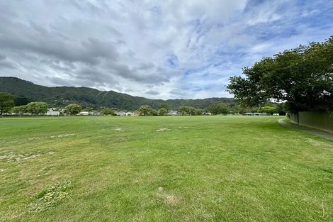 Photo of property in 17 Gibson Crescent, Naenae, Lower Hutt, 5011