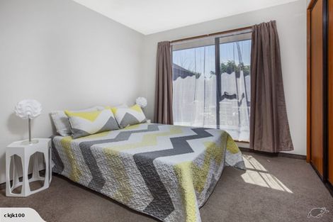 Photo of property in 27 Ben Nevis Drive, Broomfield, Christchurch, 8042