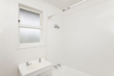 Photo of property in 15 Munro Street, Elgin, Gisborne, 4010