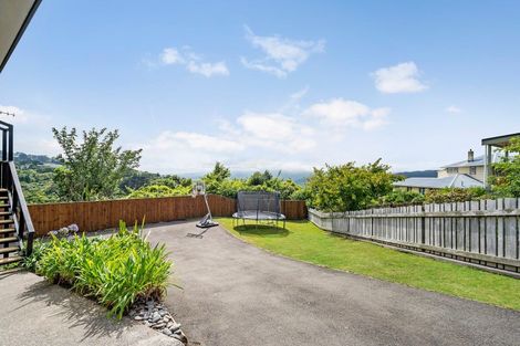 Photo of property in 26 Wisteria Grove, Maungaraki, Lower Hutt, 5010