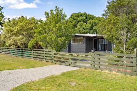 Photo of property in 23 Bethune Street, Featherston, 5710