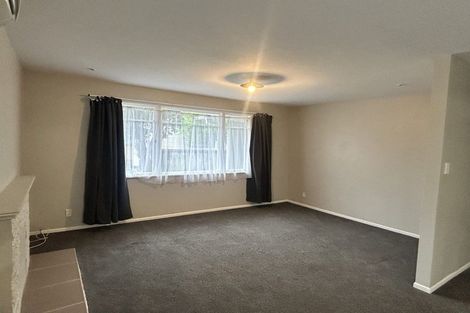 Photo of property in 73 Martin Road, Paraparaumu Beach, Paraparaumu, 5032