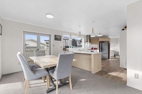 Photo of property in 76 Beerescourt Road, Beerescourt, Hamilton, 3200