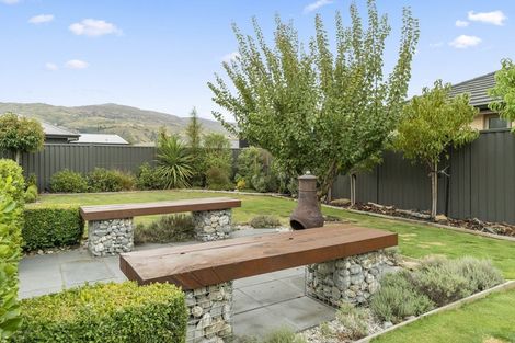 Photo of property in 4 Magnetic Place, Cromwell, 9310