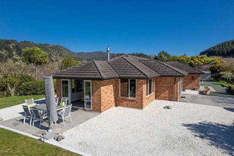 Photo of property in 35 Hollyman Road, Hira, Nelson, 7071
