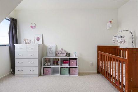 Photo of property in 6a Gills Avenue, Papakura, 2110