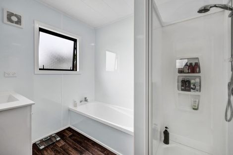 Photo of property in 33 Oberon Street, Stratford, 4332