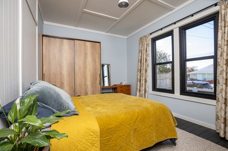 Photo of property in 41 Albert Street, Masterton, 5810