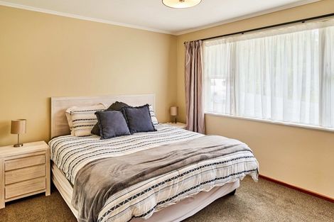 Photo of property in 10 Vista Grove, Kelson, Lower Hutt, 5010