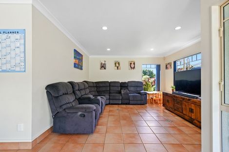 Photo of property in 37 Church Road, Pukete, Hamilton, 3200