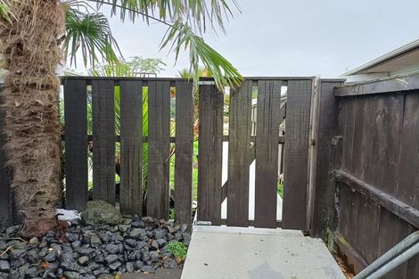 Photo of property in 23 Garden Terrace, Pukekohe, 2120