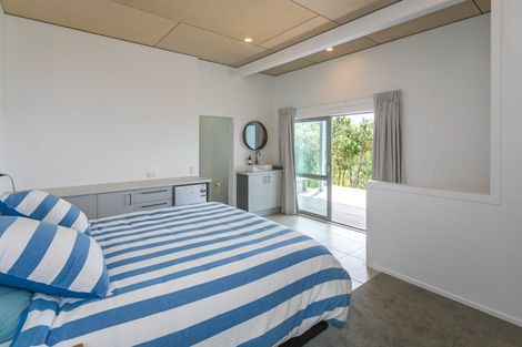 Photo of property in 402 Tuateawa Road, Tuateawa, Coromandel, 3583