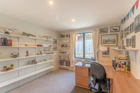 Photo of property in 8 Dusky Crescent, Aotea, Porirua, 5024