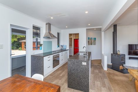 Photo of property in 51 Laward Road, Shannon, Palmerston North, 4474