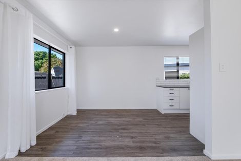 Photo of property in 2/487 Pages Road, Bexley, Christchurch, 8061