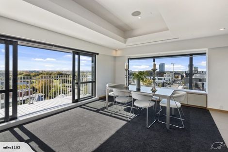 Photo of property in Gloucester Towers, 28/28 Gloucester Street, Christchurch Central, Christchurch, 8013