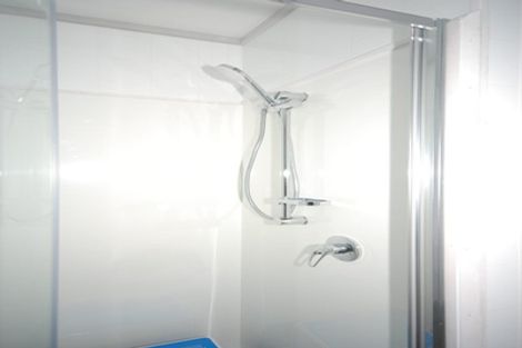 Photo of property in 52 Rosewarne Crescent, Glendene, Auckland, 0602