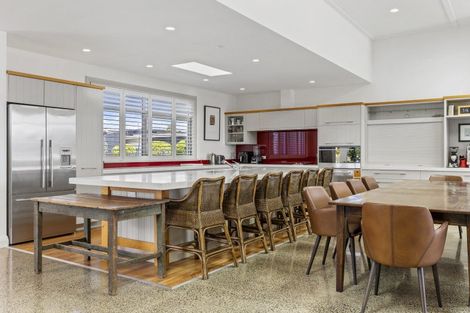 Photo of property in 8 Kuiwai Drive, Rainbow Point, Taupo, 3330