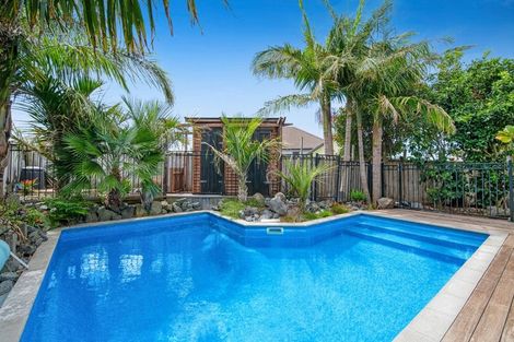 Photo of property in 115 Alec Craig Way, Gulf Harbour, Whangaparaoa, 0930