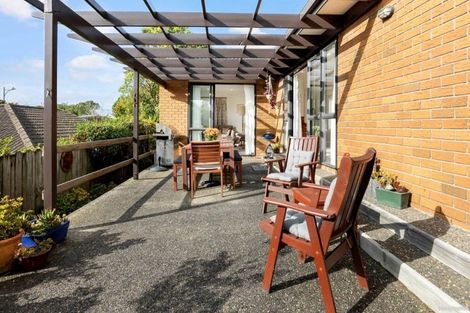 Photo of property in 4 Jelas Road, Red Beach, 0932