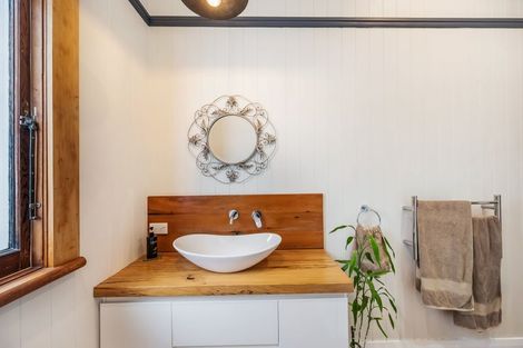 Photo of property in 31 Carnell Street, Napier South, Napier, 4110